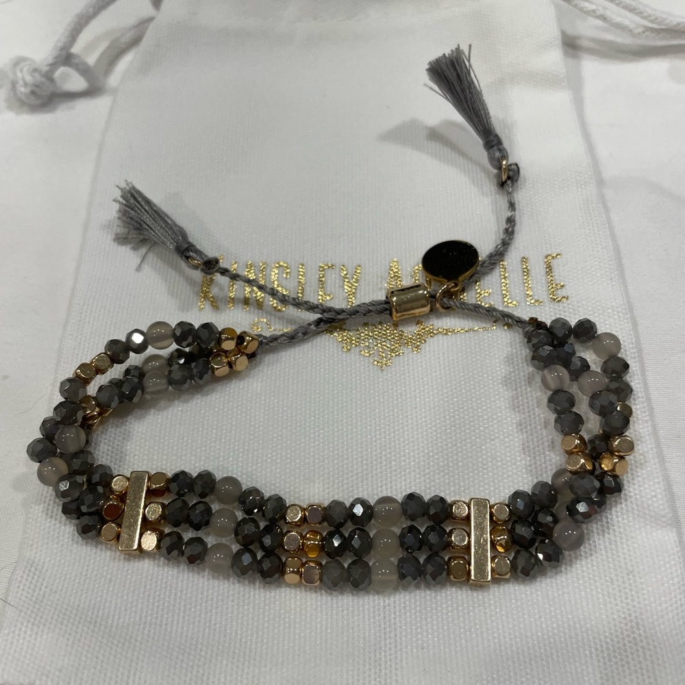 Kinsley Armelle Gray and Gold Beaded Bracelet